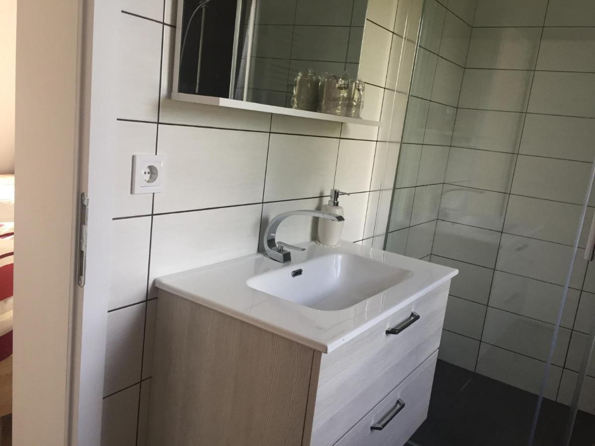 Studio Apartmani Biser 1, 2, 3 Deluxe Tuheljske Toplice Exterior foto
