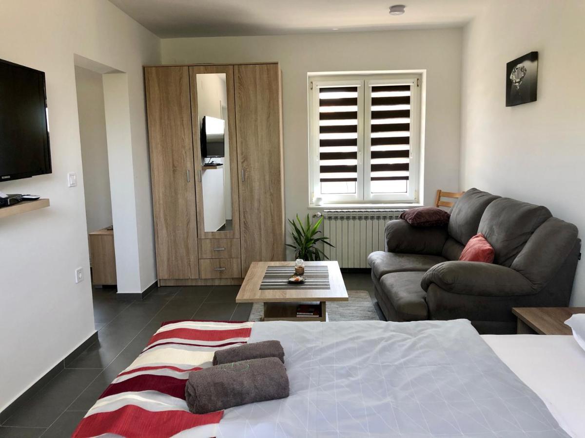Studio Apartmani Biser 1, 2, 3 Deluxe Tuheljske Toplice Exterior foto